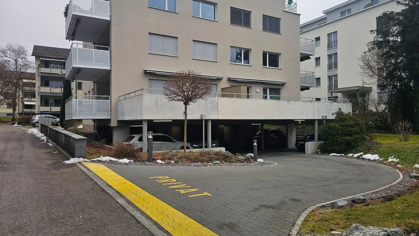Tiefgaragenstellplatz mieten - Zürcherstrasse 78, 8640 Rapperswil SG