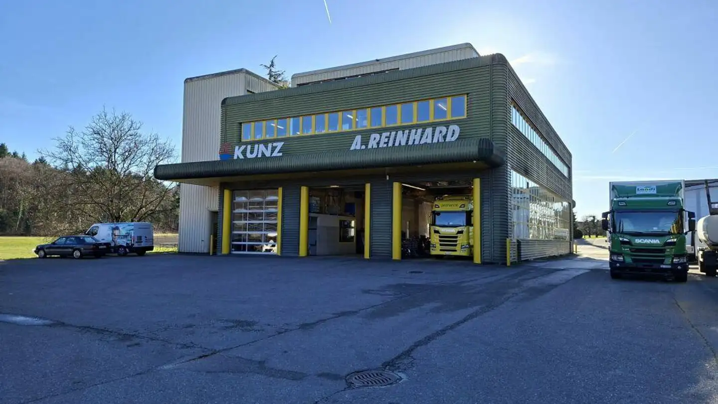 Gewerbe mieten - Gimmerz 56, 3283 Kallnach