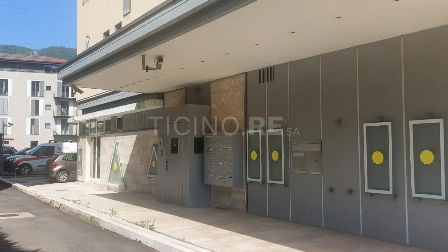 Department store for sale - Via Livio 12, 6830 Chiasso