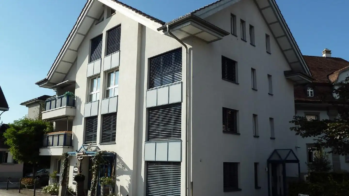 Penthouse for rent - Mittlere Bahnhofstrasse 3, 8853 Lachen SZ