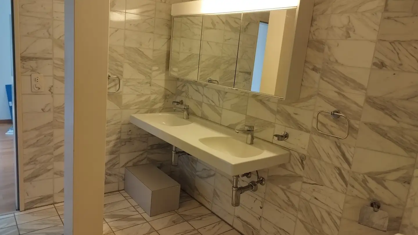 Apartment for rent - Bahnhofstrasse 14, 5400 Baden - Photo 2
