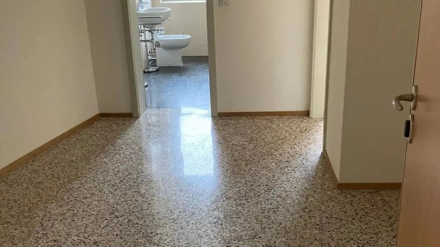 Appartamento in affitto - Via Stefano Franscini 18, 6830 Chiasso - Photo 4