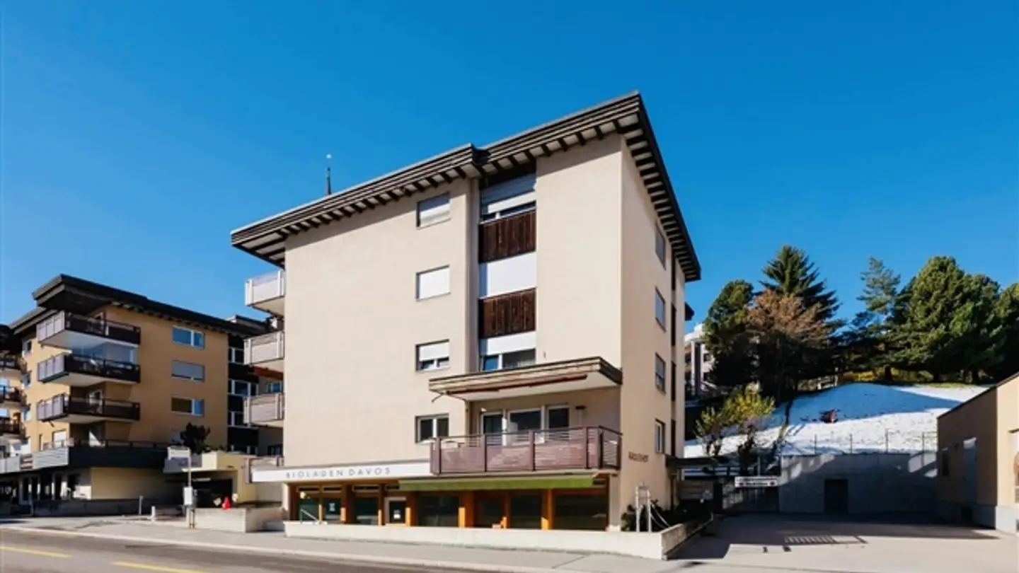 Bureau à louer - Talstrasse 19, 7270 Davos Platz