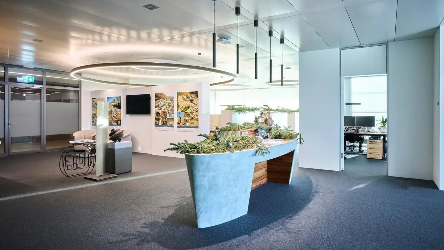 Office space for rent - Flurstrasse 55, 8048 Zürich