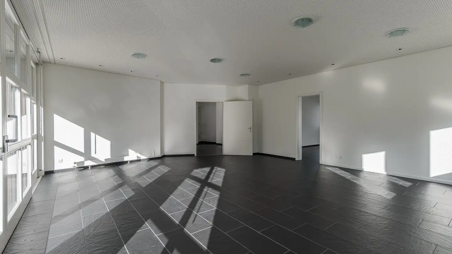 Commerciale in affitto - Luzernerstrasse 69, 6030 Ebikon - Photo 3