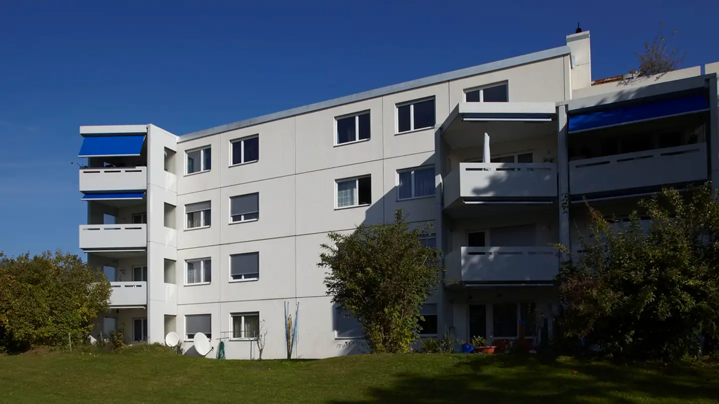 Covered parking space for rent - Im Brühl 2, 8112 Otelfingen