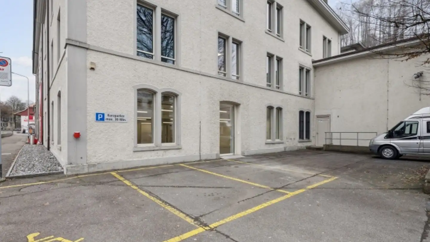 Gewerbe mieten - Zürichstrasse 17, 8607 Aathal-Seegräben