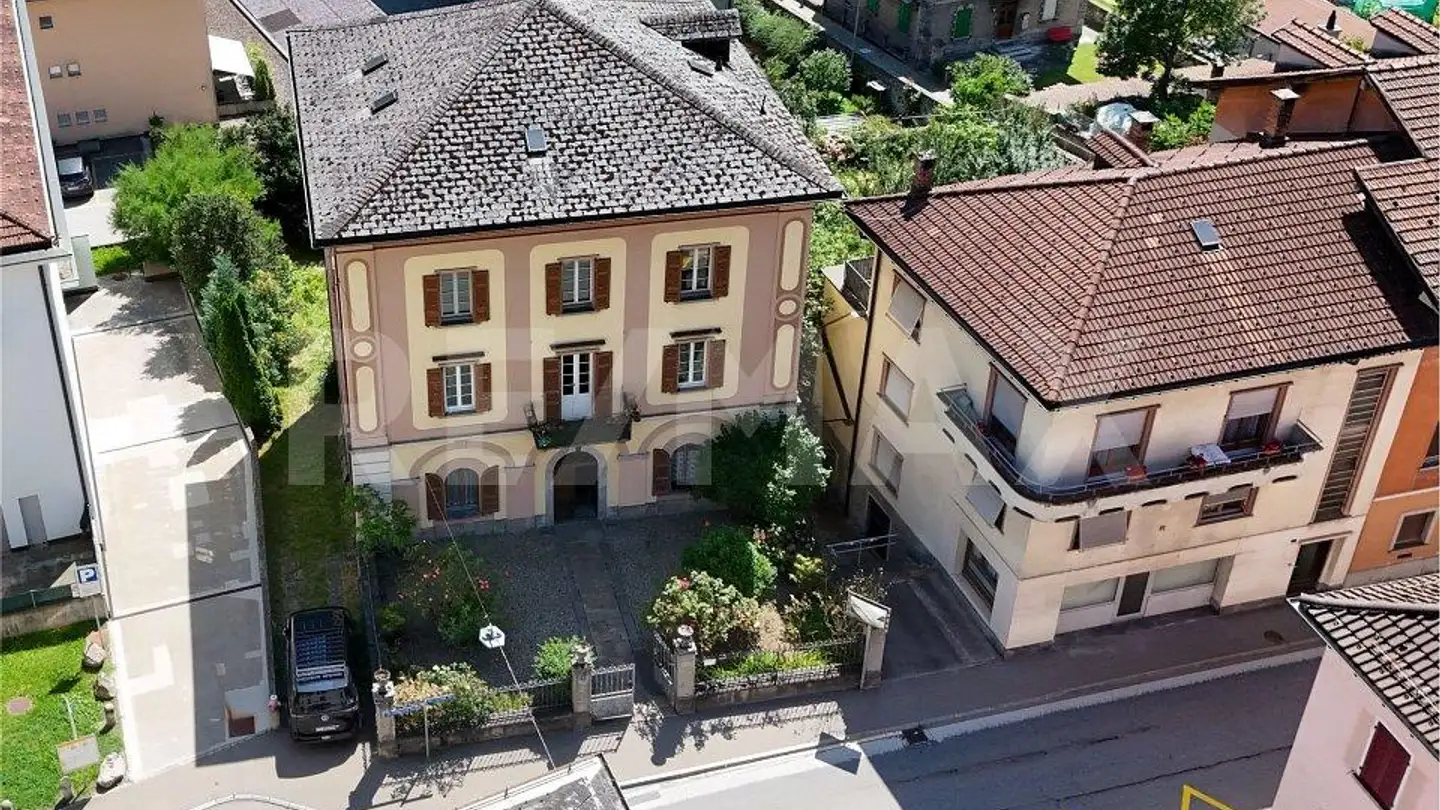 Casa bifamiliare in vendita - 6760 Faido