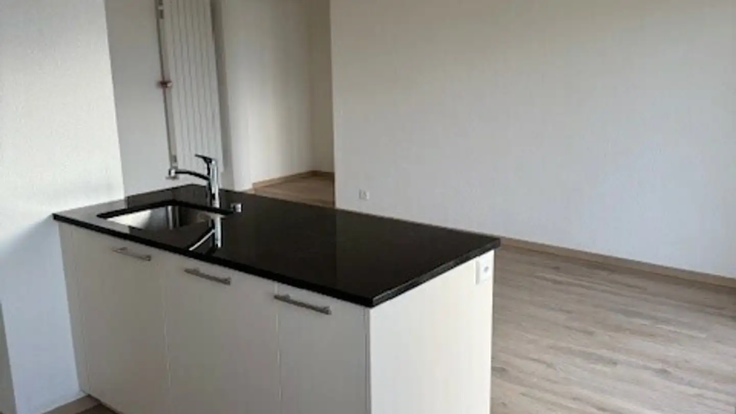 Appartamento in affitto - Rue De La Pierre-À-Mazel 56, 2000 Neuchâtel - Photo 4