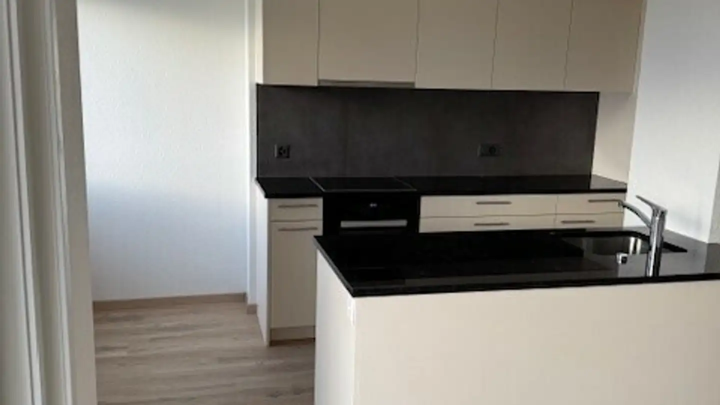 Appartamento in affitto - Rue De La Pierre-À-Mazel 56, 2000 Neuchâtel - Photo 2