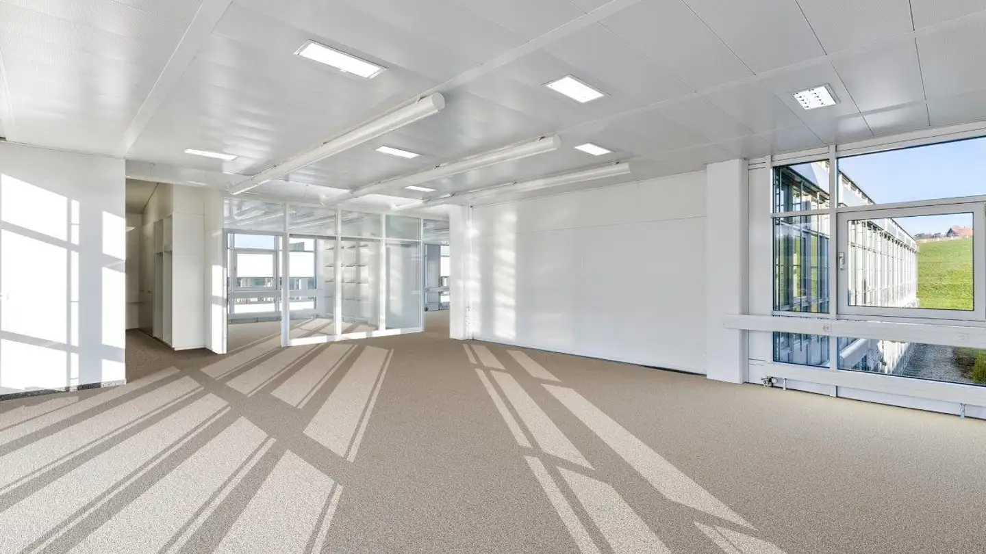 Bürofläche mieten - Sihlbruggstrasse 105a, 6340 Baar - Foto 2