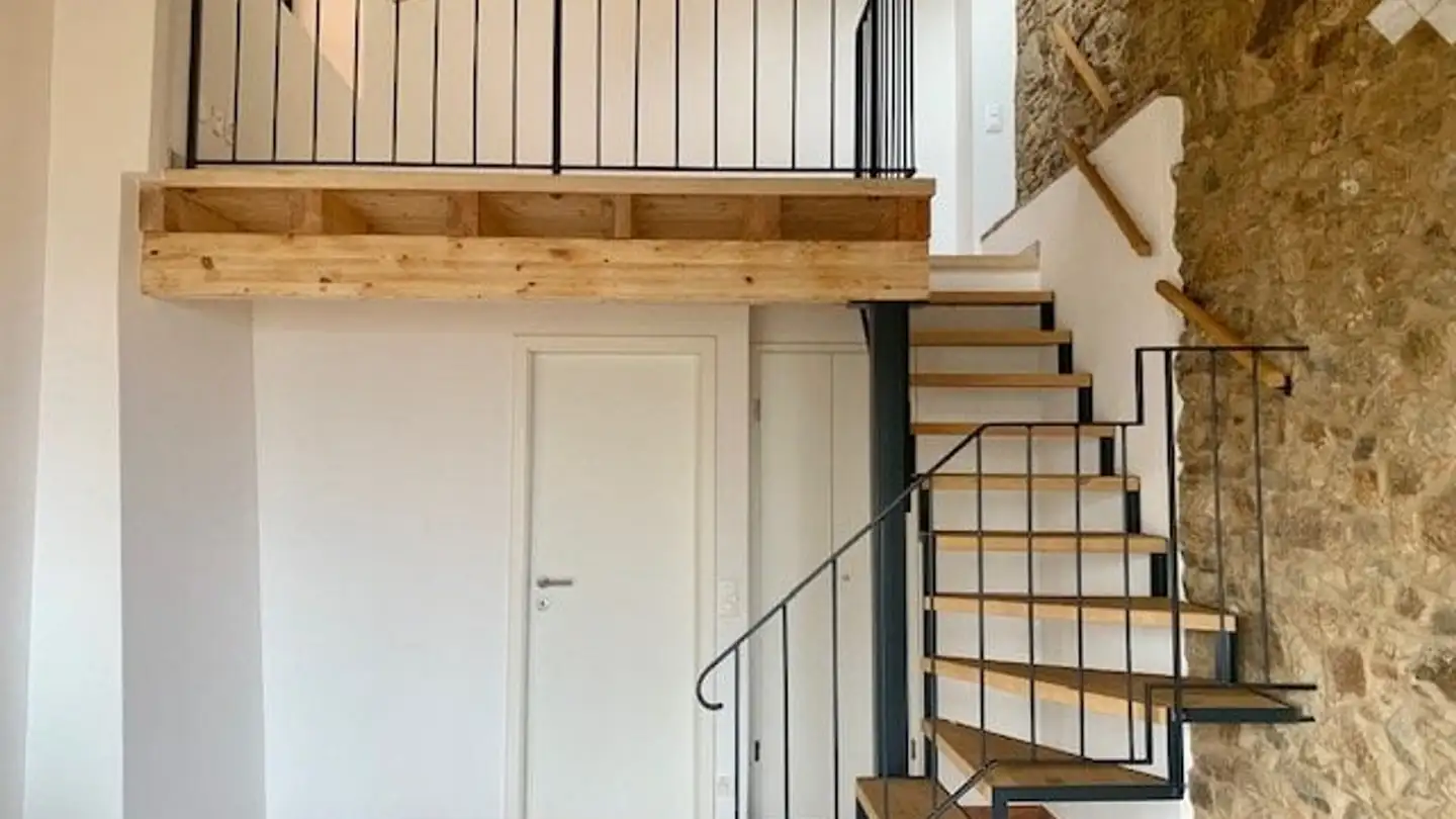 Appartement à louer - Via Cimo, 6992 Cimo