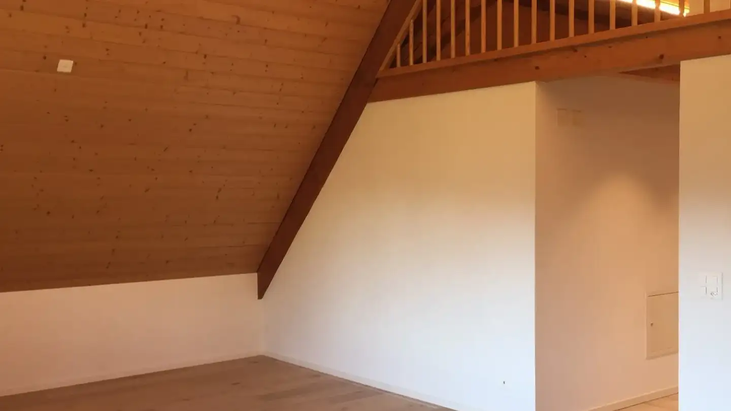 Dachgeschosswohnung mieten - Gwattmoos 23, 3507 Biglen - Foto 2