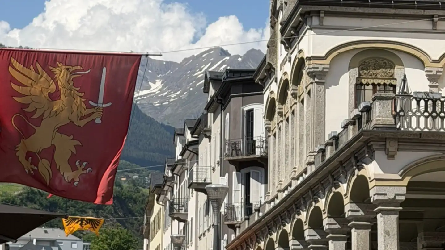 Residential building for sale - 3960 Sierre