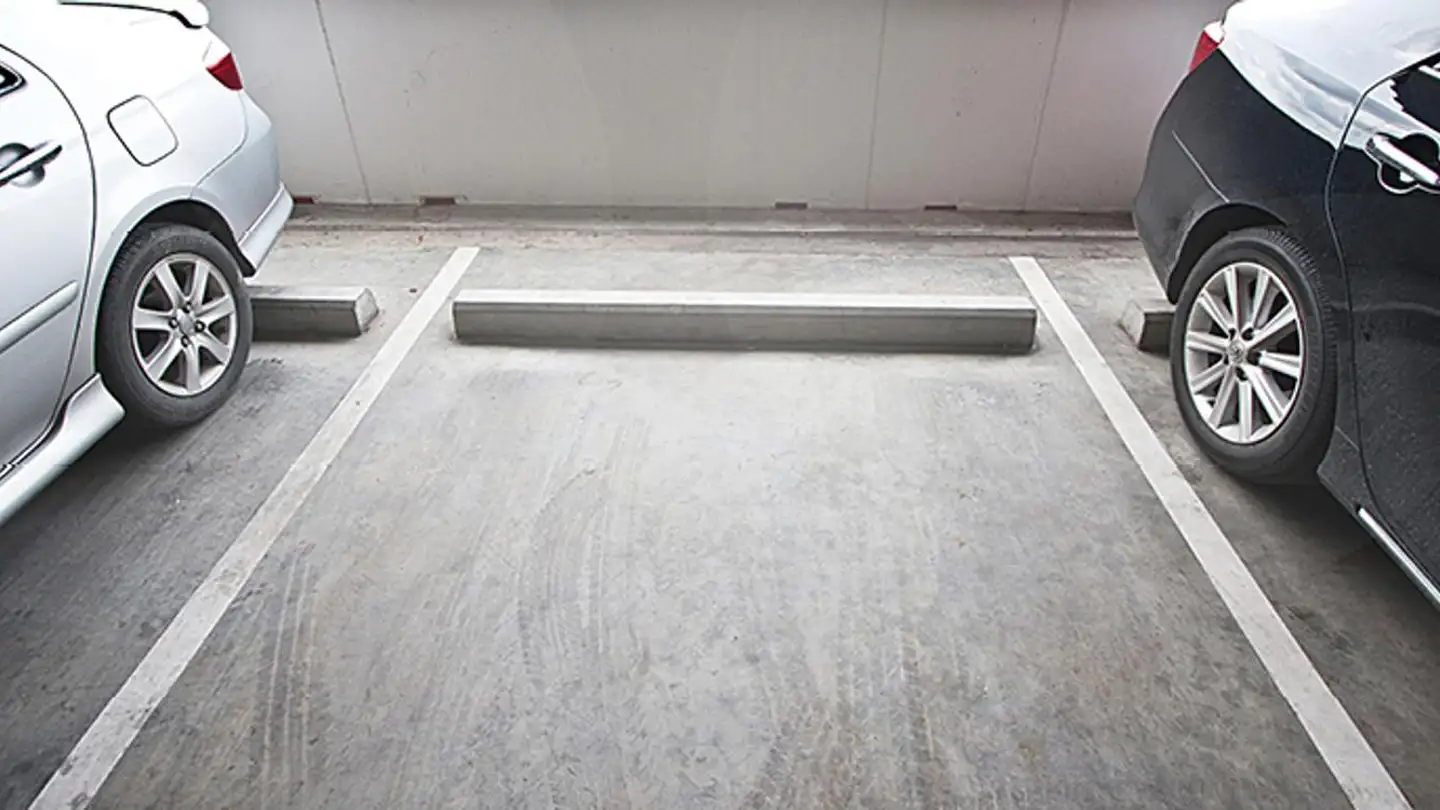 Outdoor parking space for rent - Quai Du Seujet 30, 1201 Genève