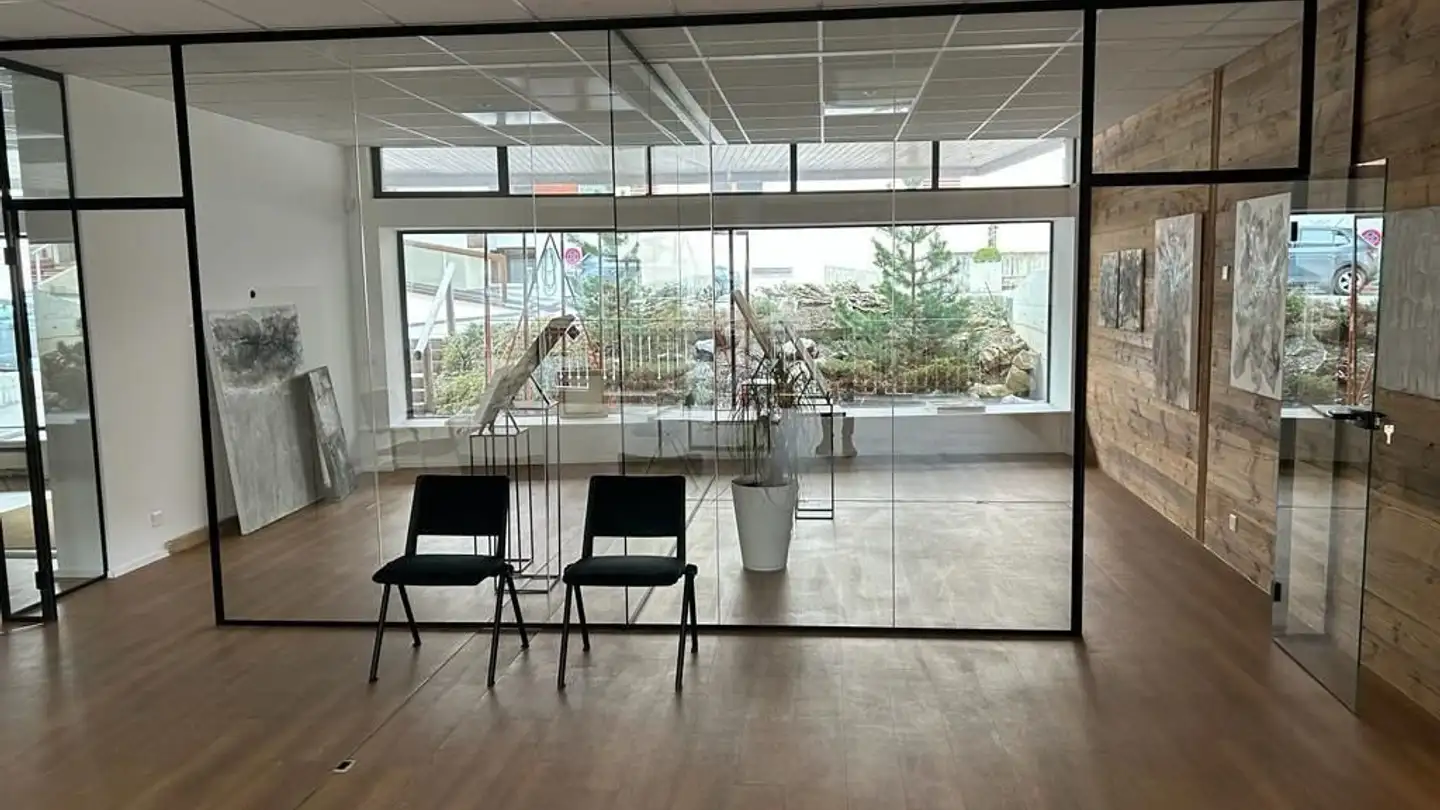 Office space for rent - Rue Du Grand-Place 12, 3963 Crans-Montana - Photo 3