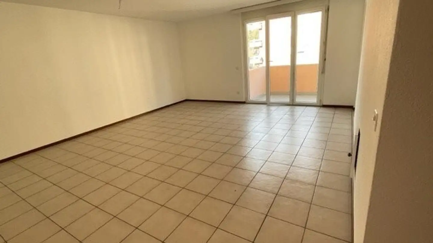 Appartement à louer - Al Triulzi 3, 6535 Roveredo GR - Photo 4