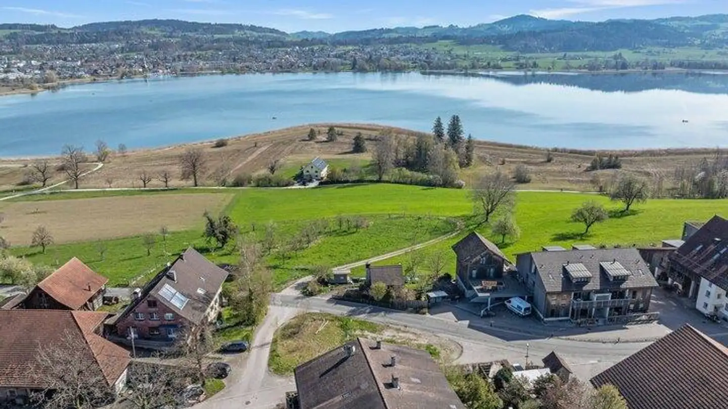 Stepped house for sale - 8330 Pfäffikon ZH