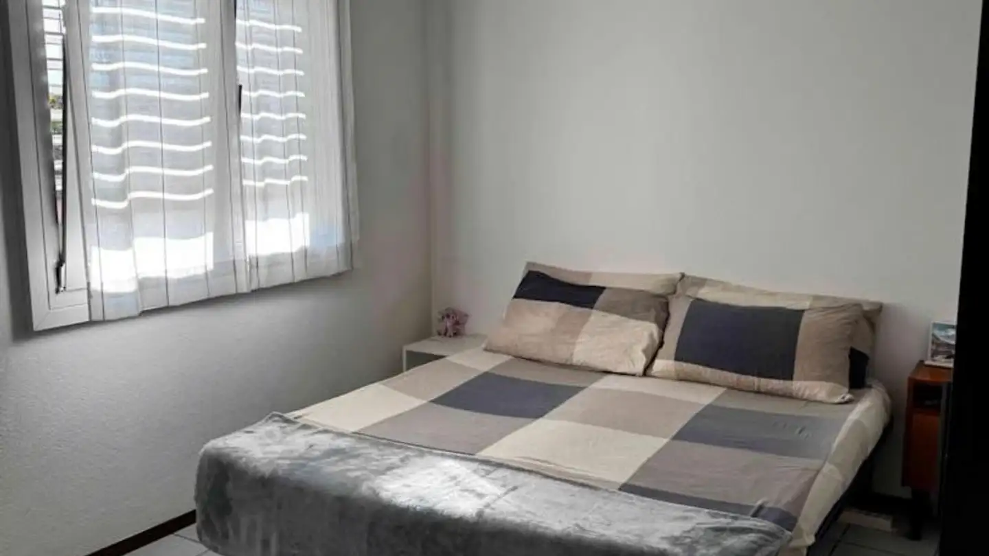 Wohnung mieten - Via Retica, 6532 Castione - Foto 4
