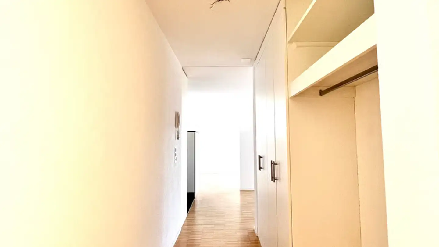 Wohnung mieten - Dorfstrasse 9, 3671 Herbligen - Foto 2