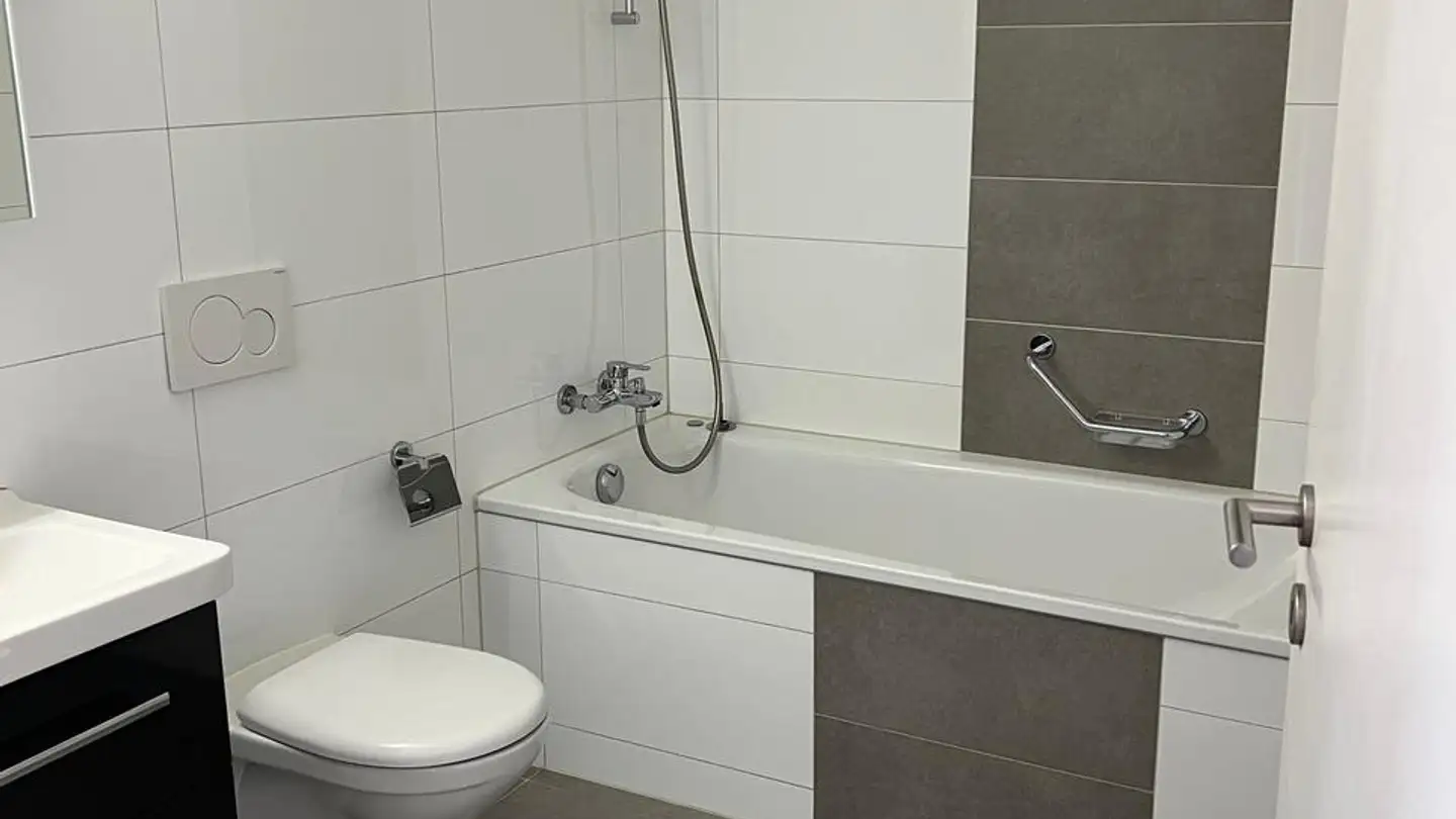 Appartamento in affitto - Rue De La Croix-Fédérale 27b, 2300 La Chaux-de-Fonds - Photo 2