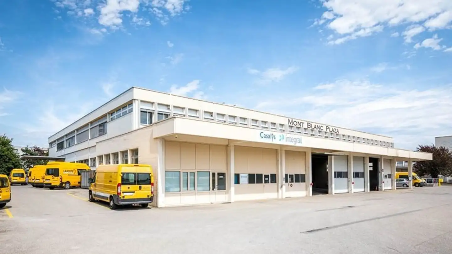 Mischgenutztes Gebäude mieten - Avenue Du Mont-Blanc 31, 1196 Gland