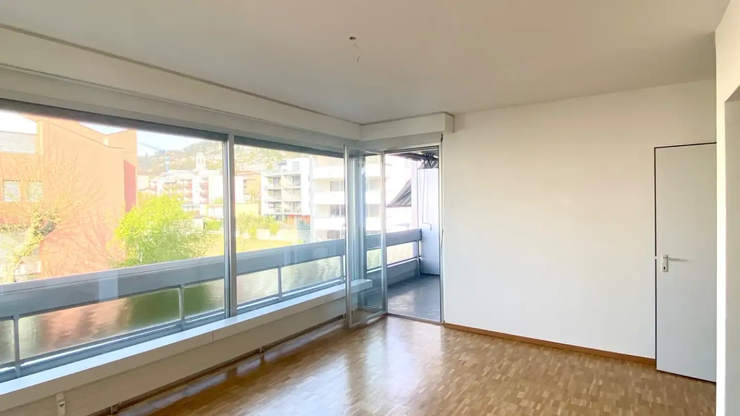 Appartement à louer - Via Verbano 17, 6648 Minusio