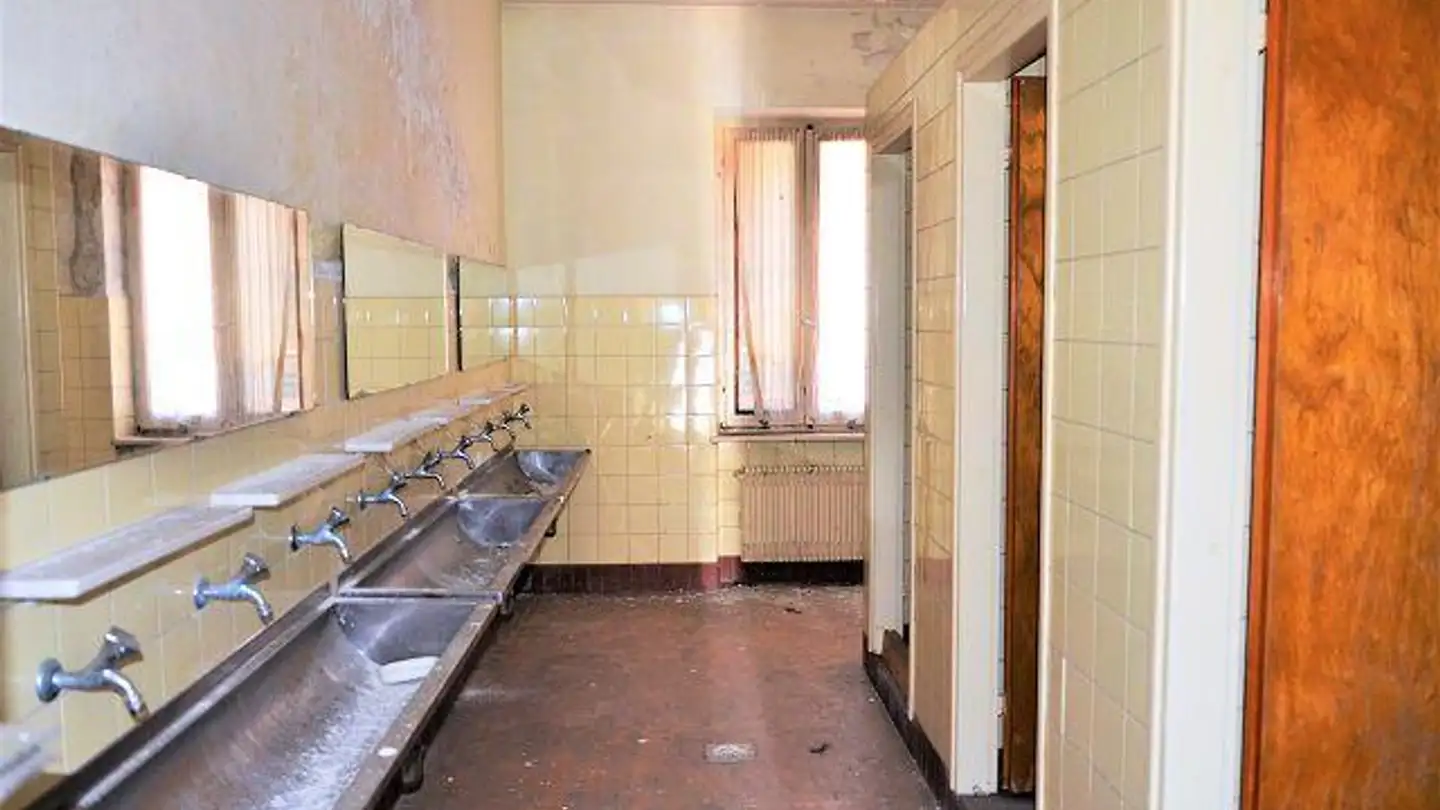Hotel for sale - 6535 Roveredo GR - Photo 4