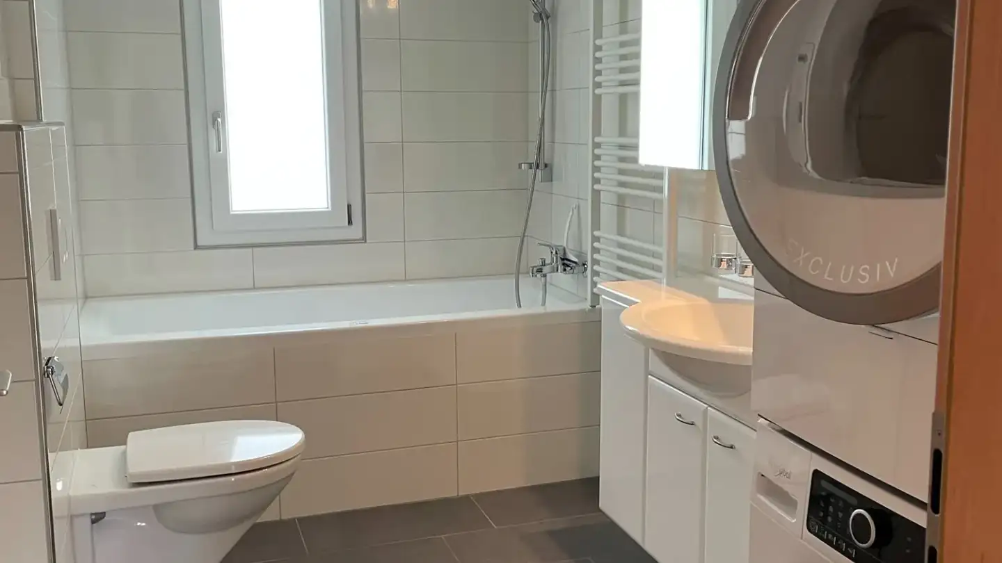 Apartment for rent - Bahnhofstrasse 156b, 9244 Niederuzwil - Photo 2