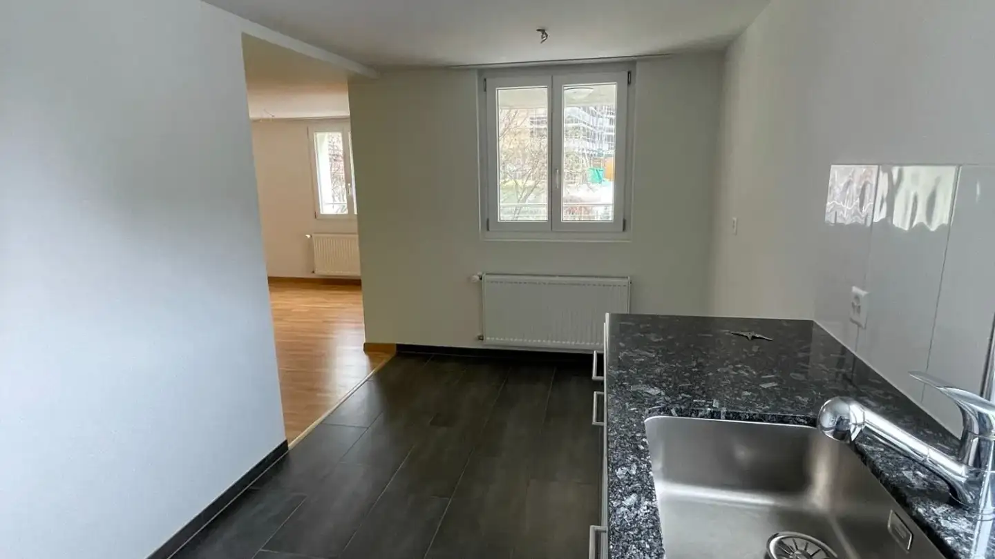 Apartment for rent - Bahnhofstrasse 156b, 9244 Niederuzwil - Photo 4