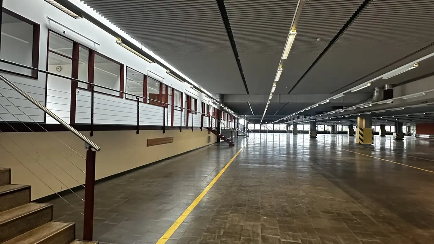 Commercial for rent - Gartenstrasse 143, 4052 Basel