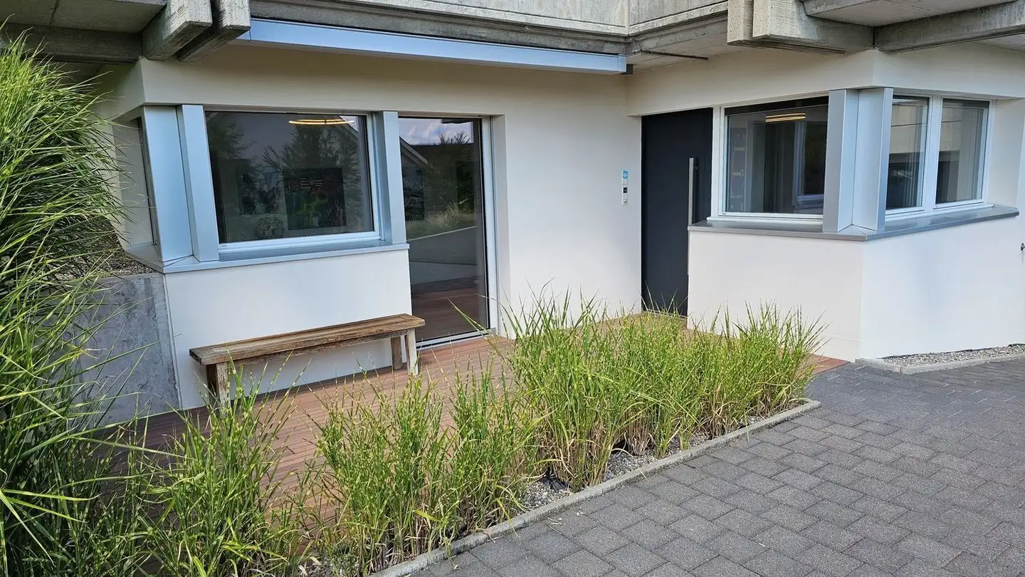 Bureau à louer - Alte Bergstrasse 132, 8707 Uetikon am See - Photo 4