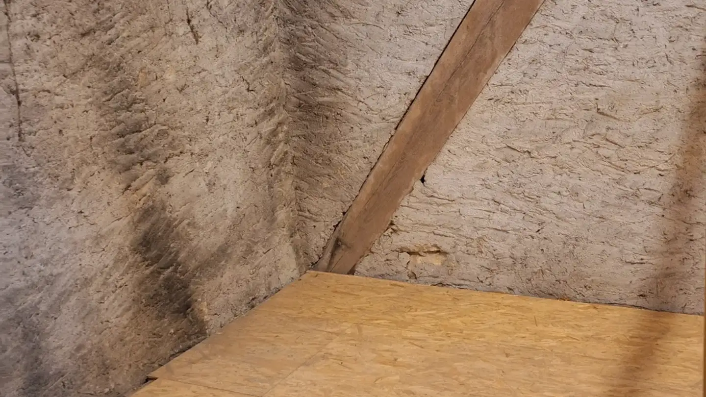 Appartement à louer - 1786 Sugiez