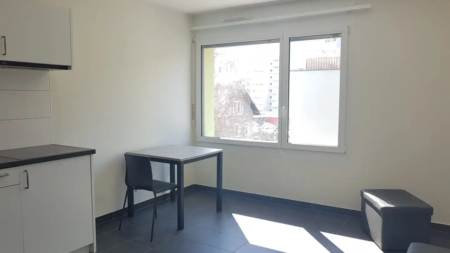 Studio à louer - Avenue Maurice-Troillet 111, 1950 Sion - Photo 3