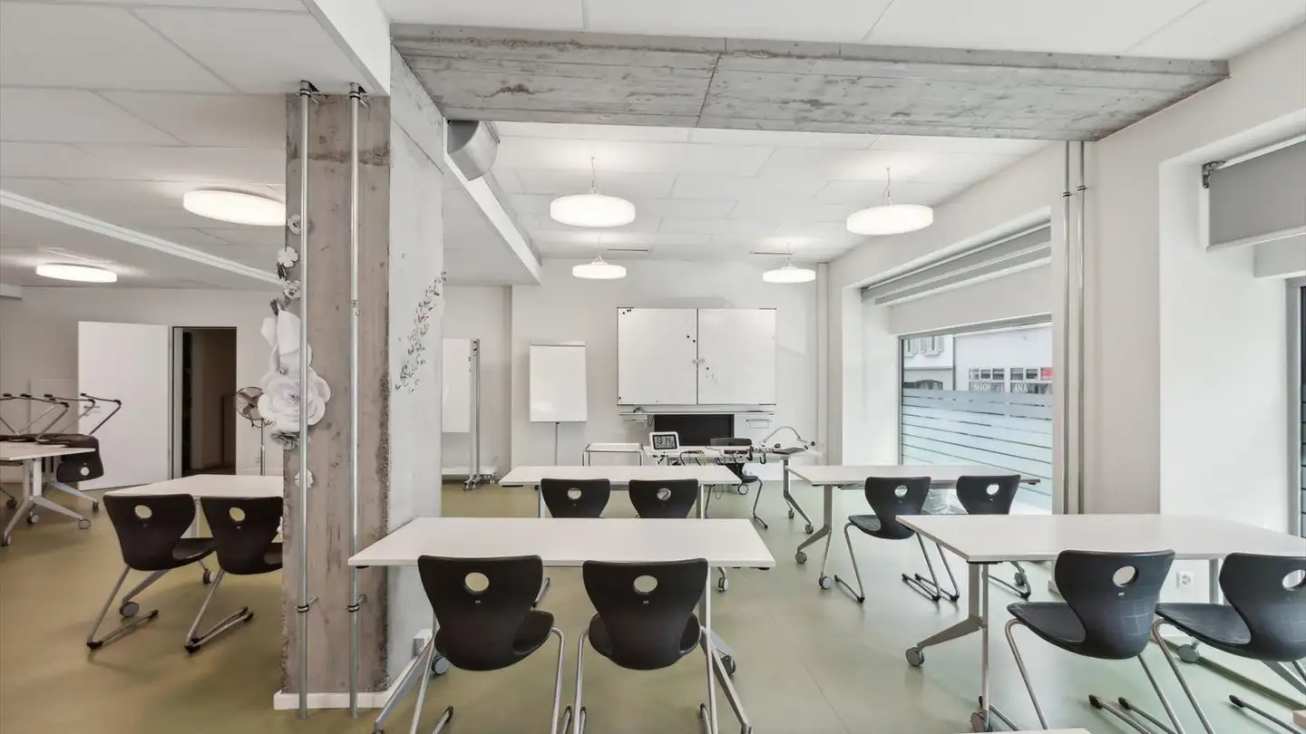 Commercial à louer - Hauptstrasse 48, 8750 Glarus - Photo 4