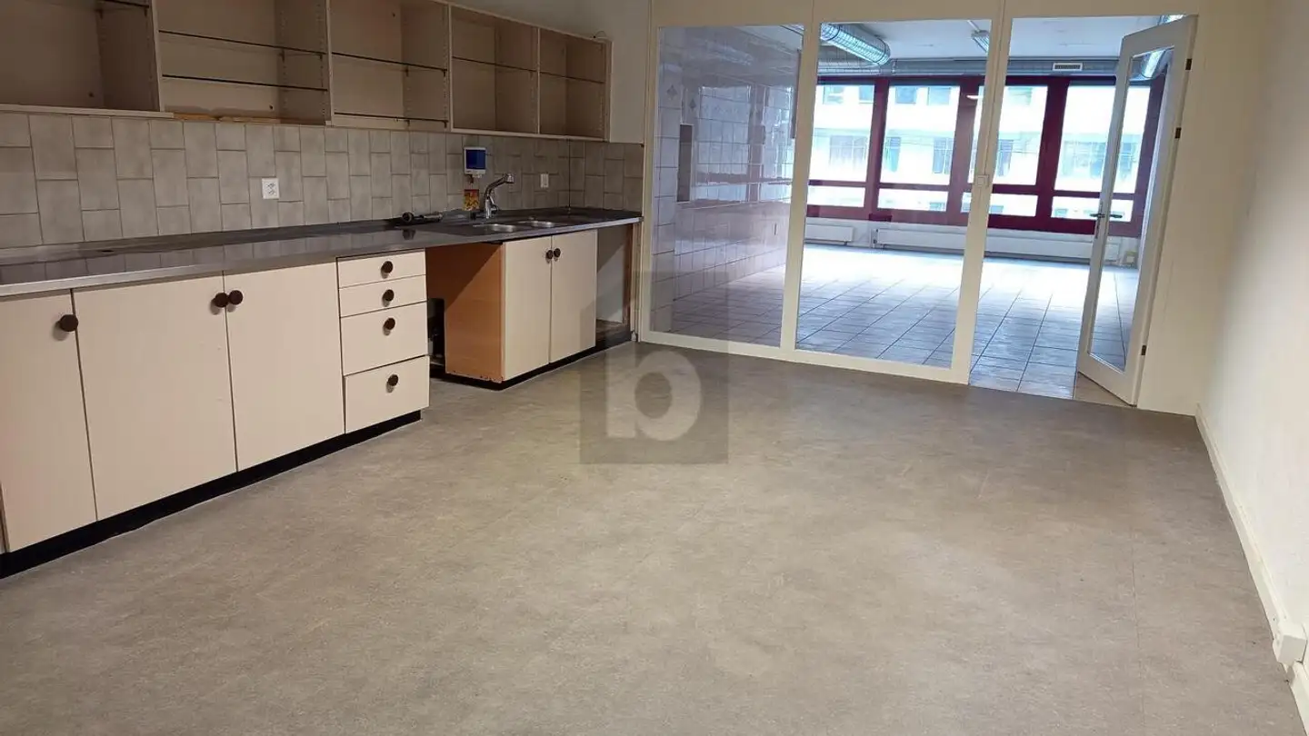 Office space for rent - 1018 Lausanne - Photo 4