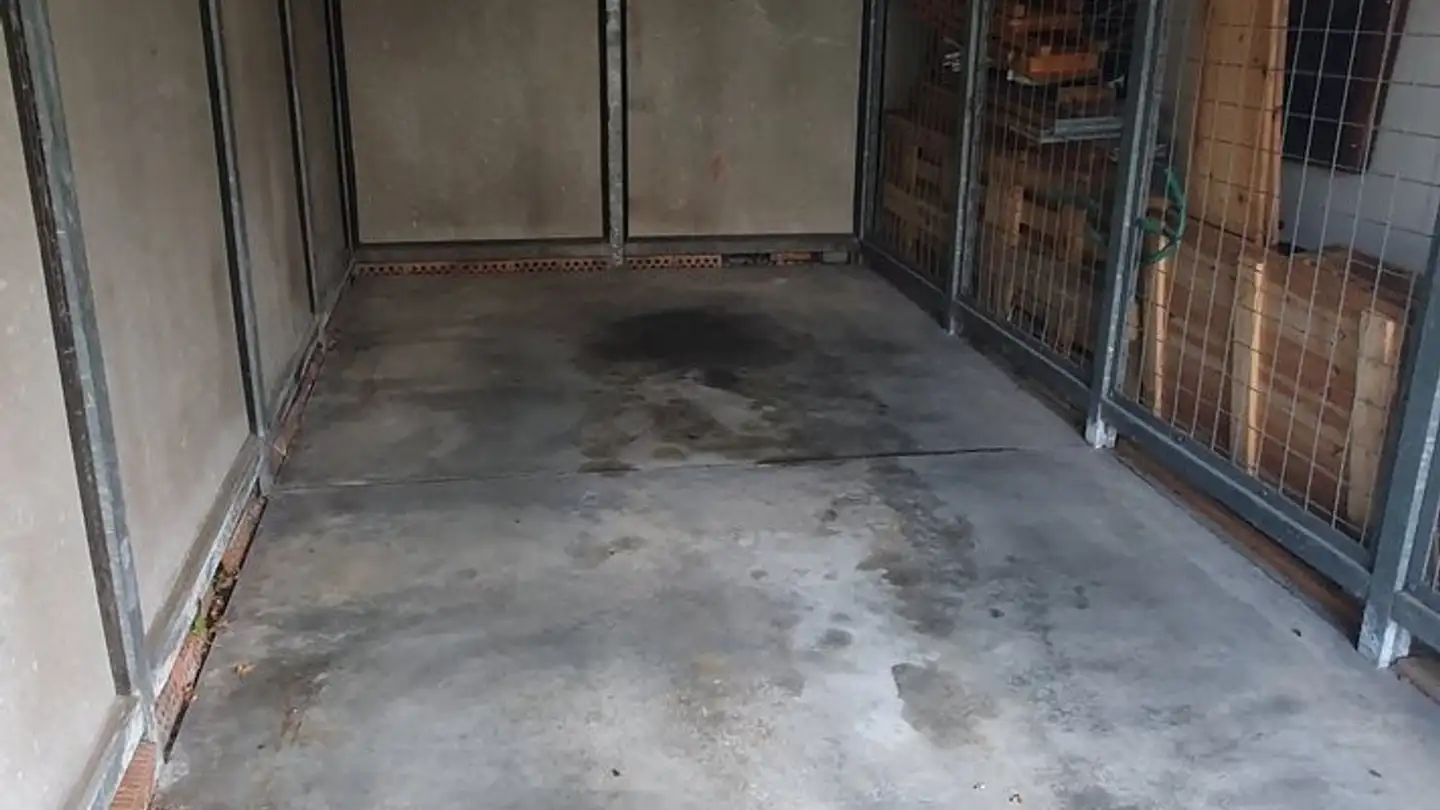 Garage singolo in affitto - Bergstrasse 23, 4500 Solothurn