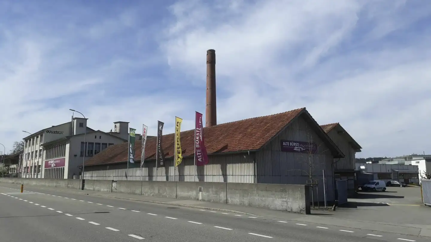 Spazio ufficio in affitto - Köllikerstrasse 32, 5036 Oberentfelden