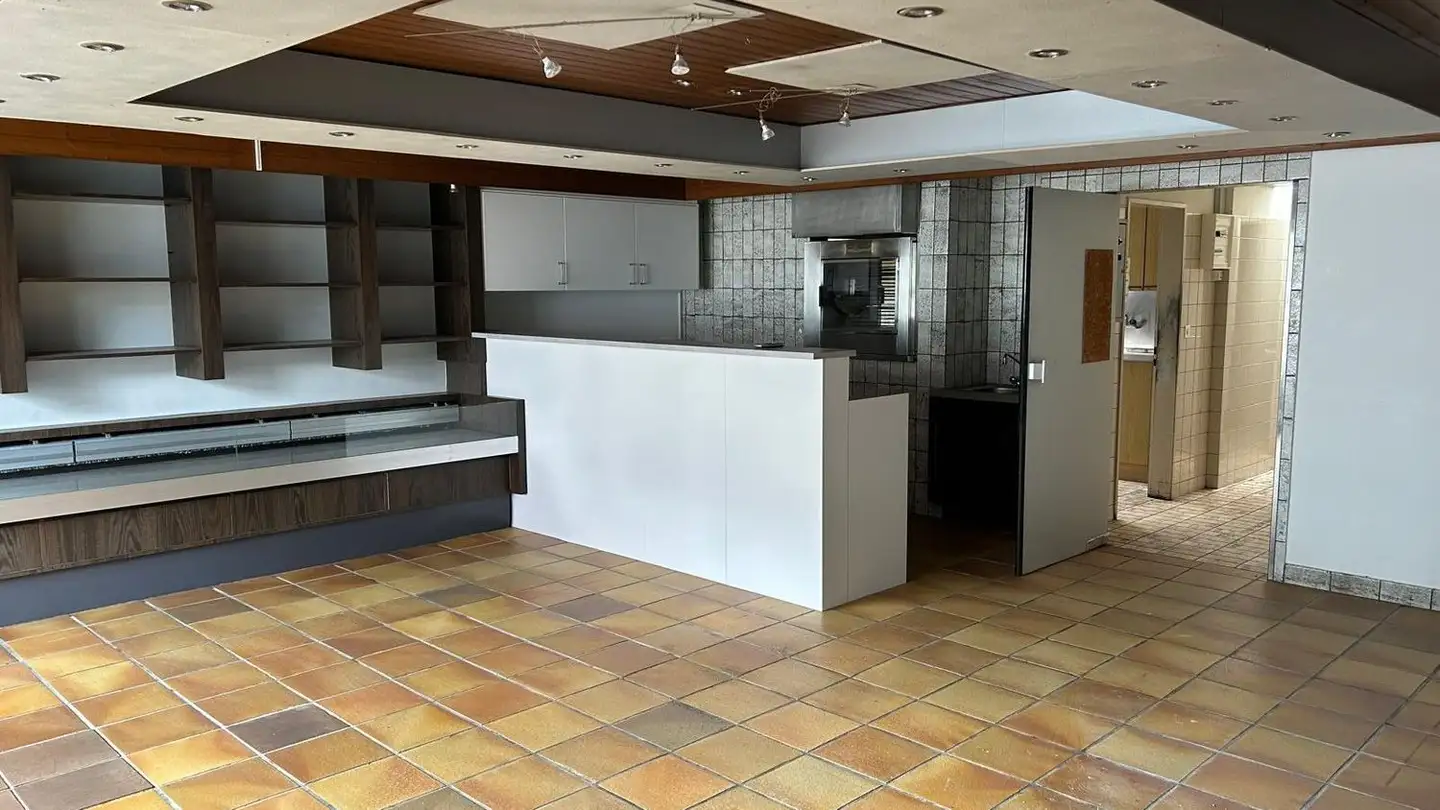Restaurant for rent - Kirchgasse 3, 8427 Rorbas - Photo 2