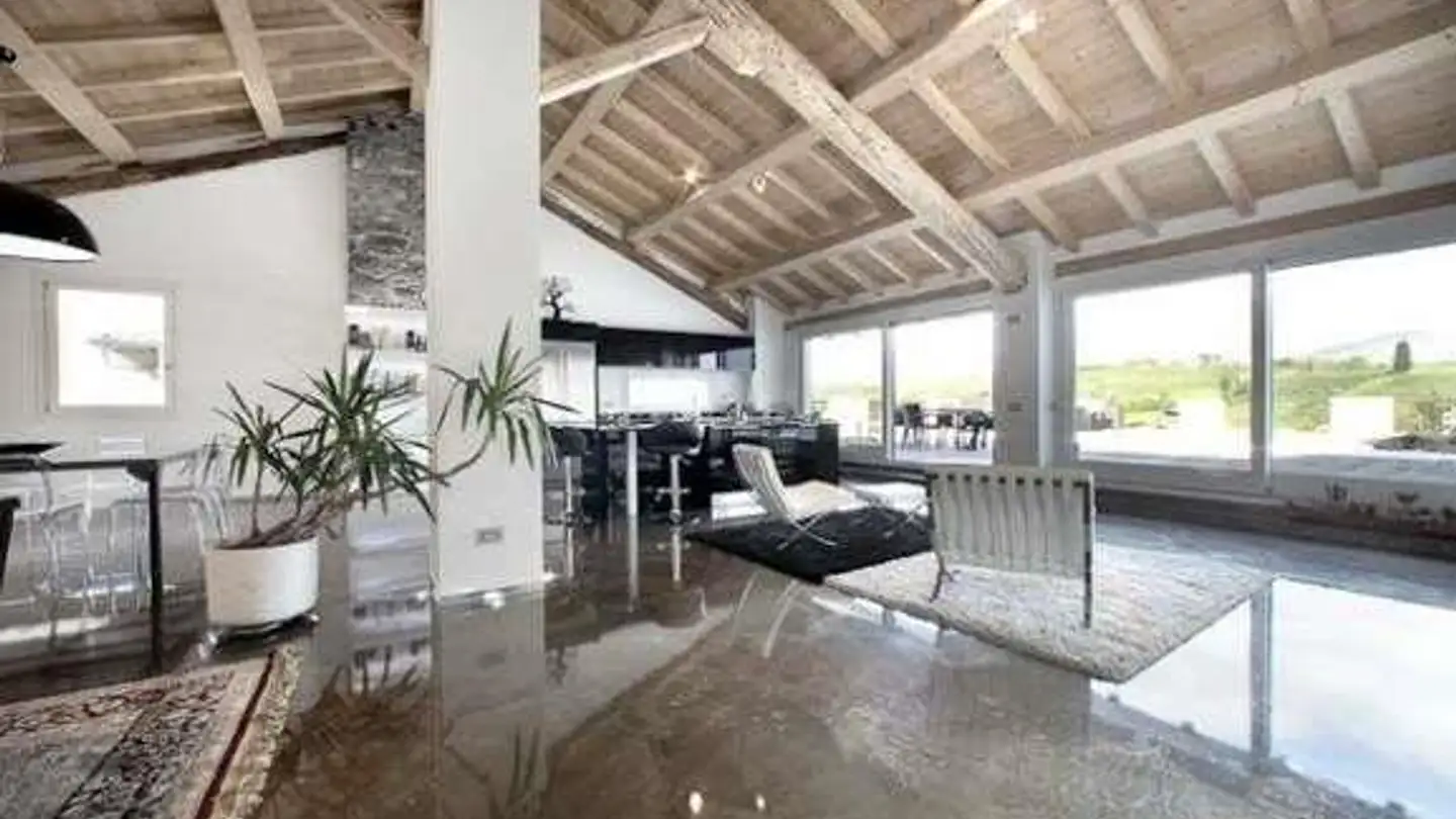 Loft for rent - 6828 Balerna