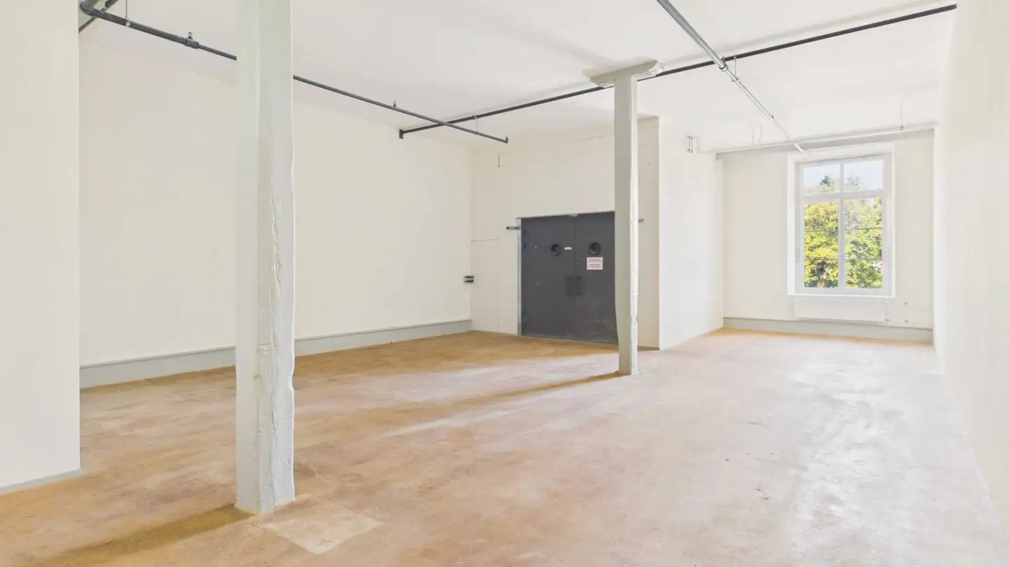 Office space for rent - Gewerbepark, 9615 Dietfurt