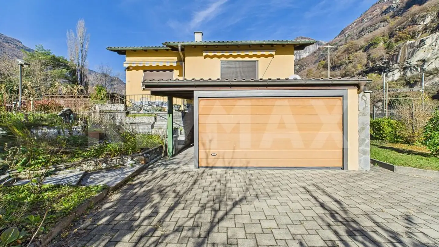 Immeuble résidentiel à vendre - 6705 Cresciano