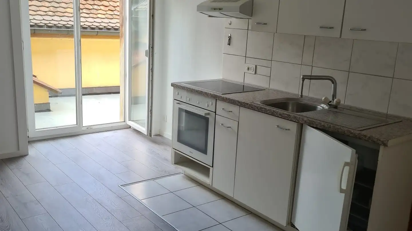 Wohnung mieten - Rue Miéville 2, 2105 Travers - Foto 2