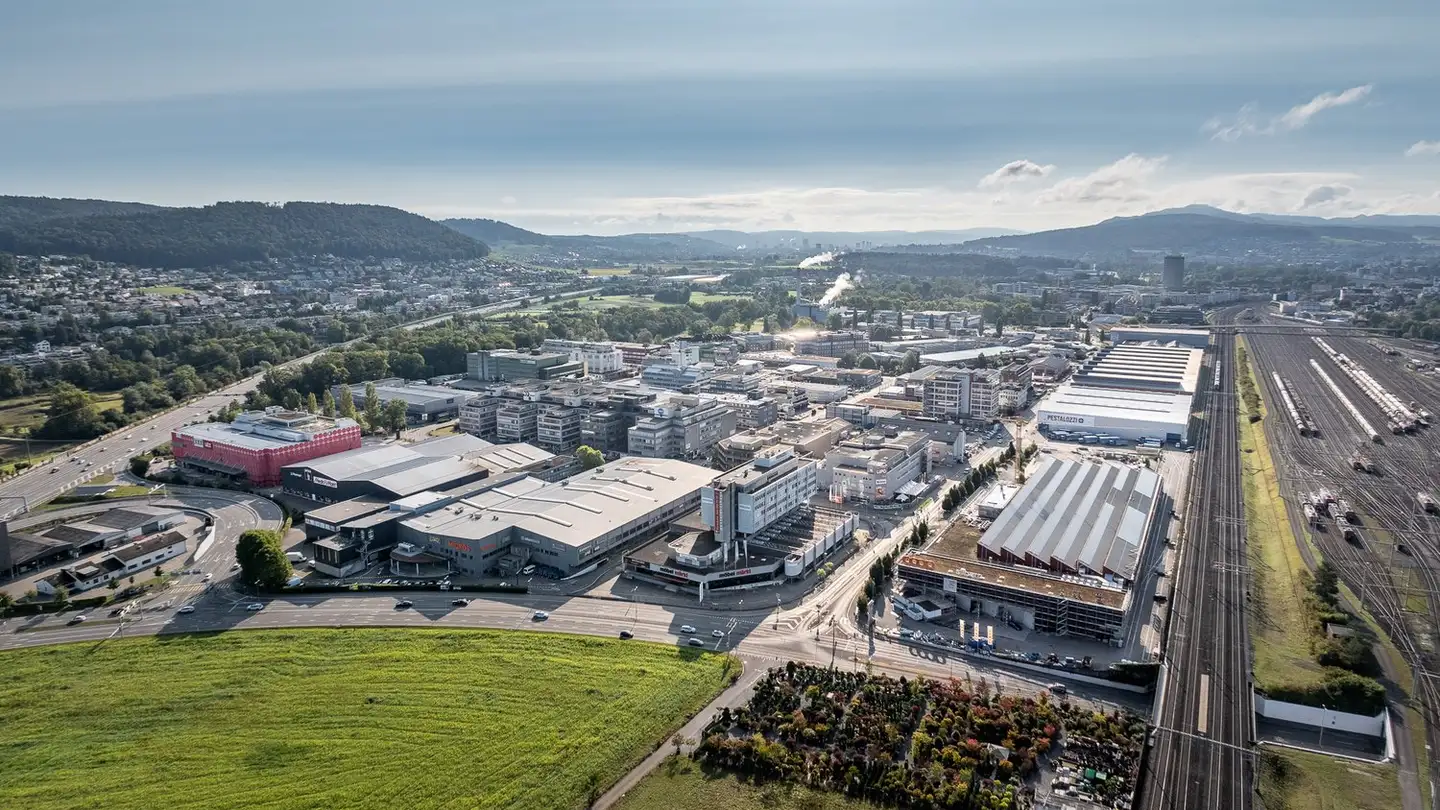 Gewerbe mieten - Riedstrasse 1, 8953 Dietikon