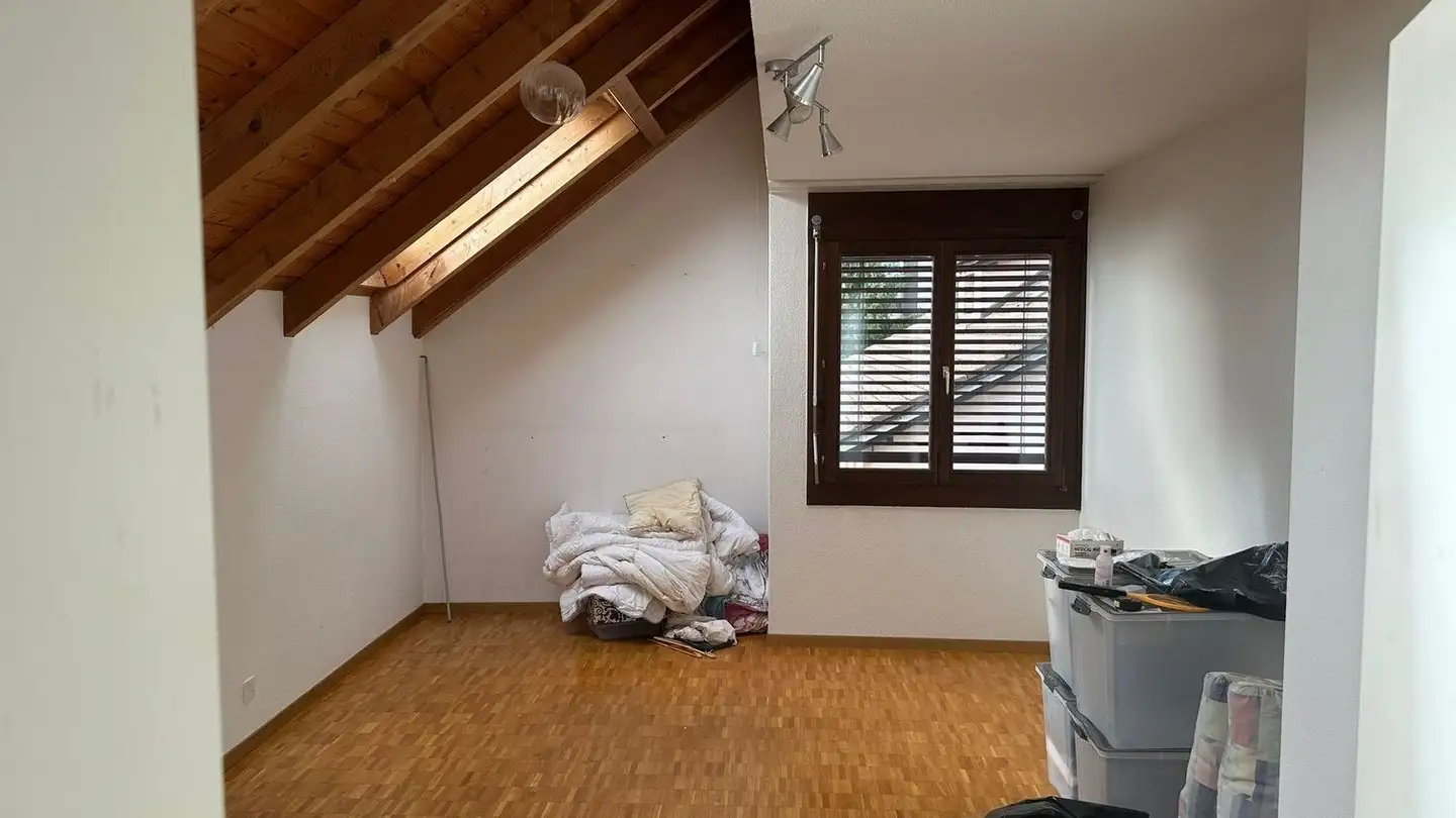 Attique à louer - Tüfwiesenstrasse, 8606 Nänikon - Photo 3