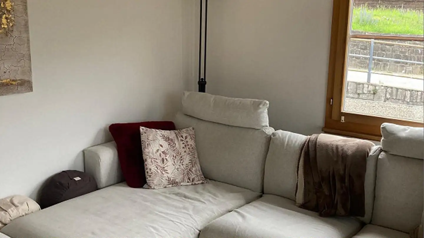 Apartment for rent - Reichenauerstrasse 32, 7015 Tamins - Photo 2