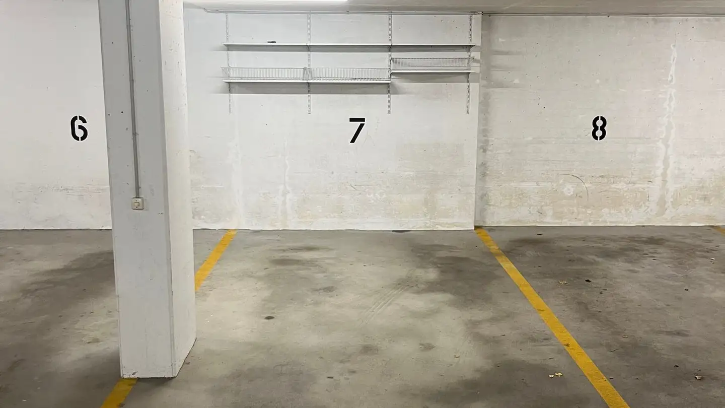 Parcheggio sotterraneo in affitto - Unterer Batterieweg, 4059 Basel