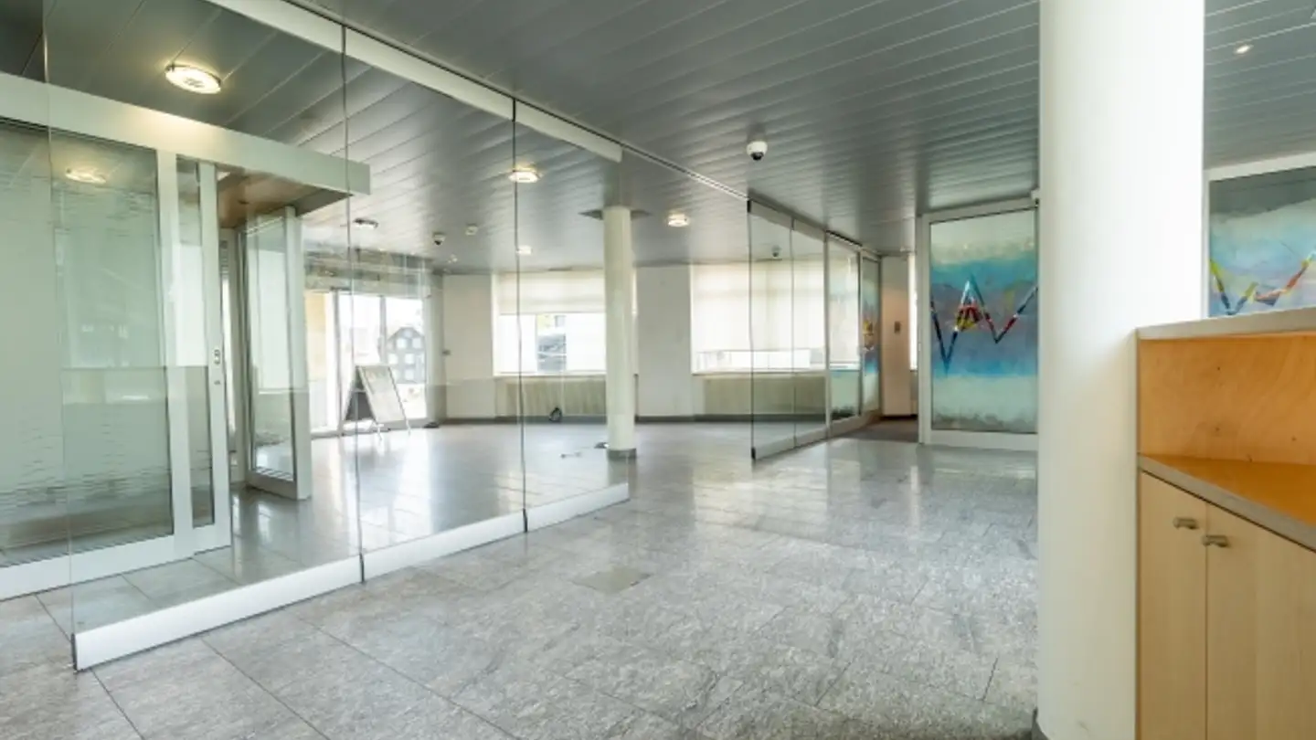 Office space for rent - Dorfstrasse 2, 6072 Sachseln - Photo 2