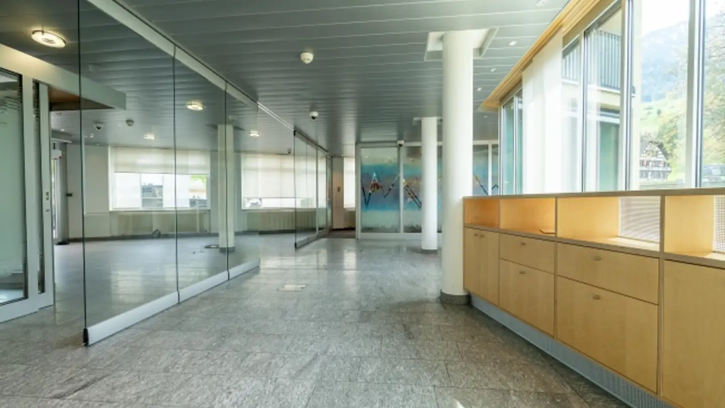 Office space for rent - Dorfstrasse 2, 6072 Sachseln - Photo 4