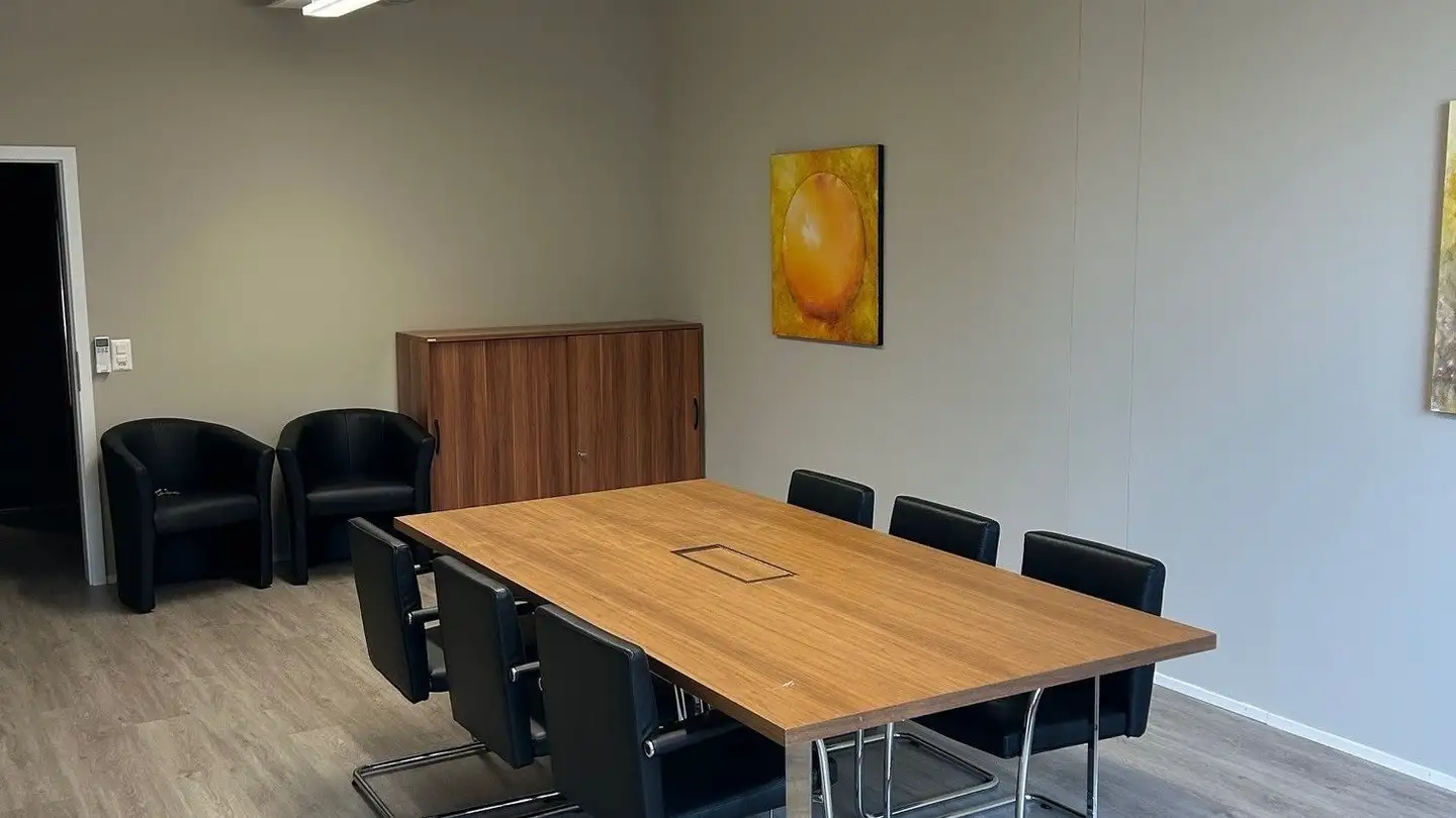 Office space for rent - Lenzburgerstrasse 2, 5702 Niederlenz